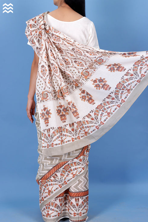 Mulmul Cotton Saree With Fall In Zigzag Block Print